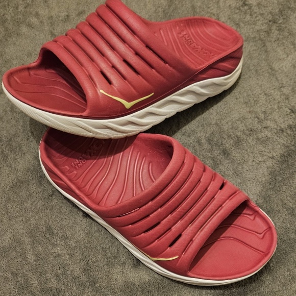 Hoka One One women's size 8 Ora 2 recovery slide sandal hot pink fuchsia white - Picture 1 of 6